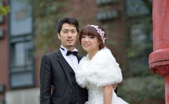 FREEZEFRAME丰满人妻